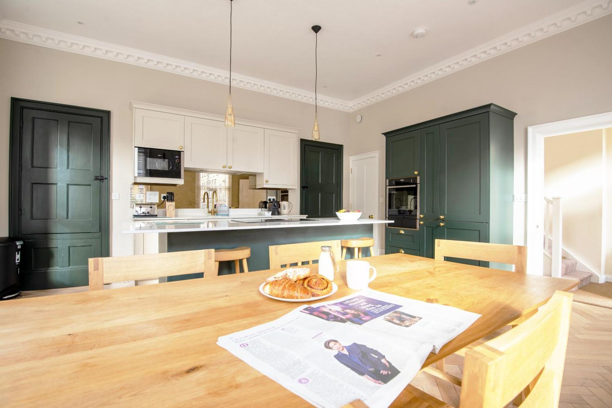 Dream Stays Bath - Barton House Buitenkant foto